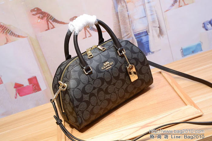 COACH蔻馳 新品 F36521 PVC配皮材質 款式簡約新穎 可手提 單肩斜挎  Chz1084